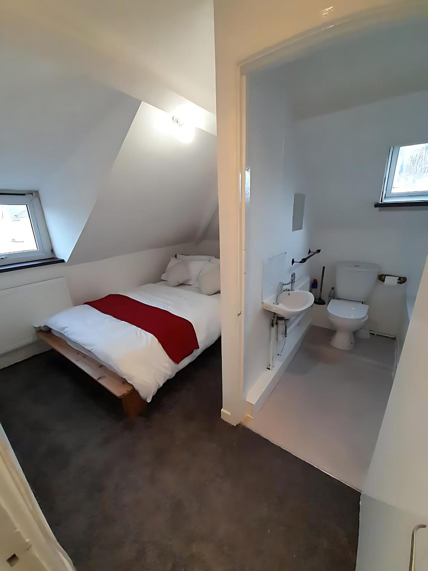 Entire Victoria Park Cardiff Apartment With Free Street Parking Bus 17 And 18 Direct To Cardiff City Centre, Fast Free Wi-Fi Esterno foto